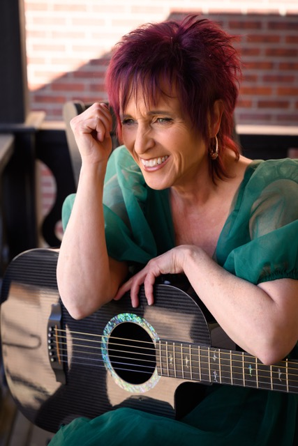 Award winning songwriter Randie O’Neil’s Reinvents Story Telling in her own Image.