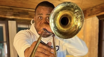 The Big Easy Comes to Saugerties: New Orleans Legend Glen David Andrews Performs at The Local on Mardi Gras                                                           Wear your Mardi Gras finest and join an after-show second line parade!
